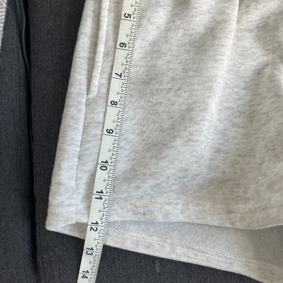 🌻 Sugar Kiss Logo Sweatshorts - Picture 6 of 6